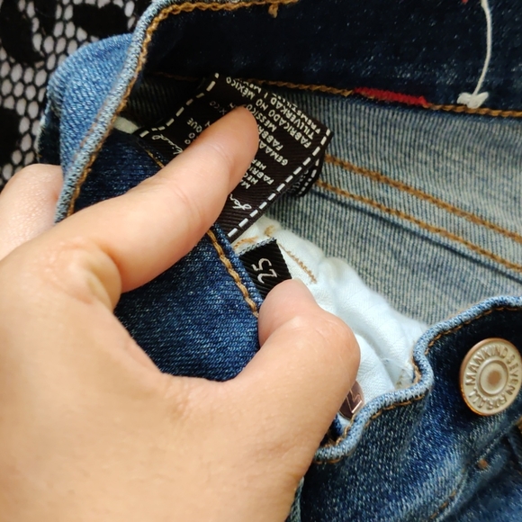 7 for all mankind jeans - Picture 3 of 3